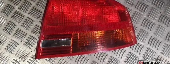 Audi A4 S4 B7 8E 8H Rear/tail lights r965070