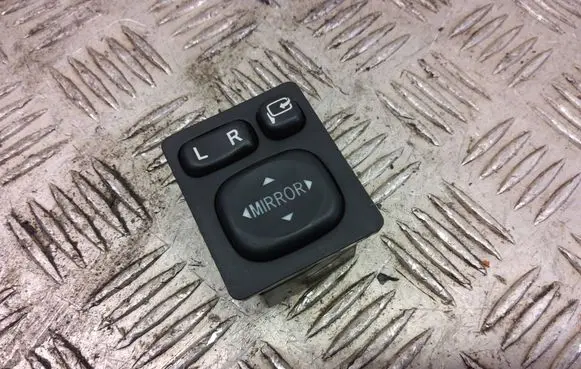 Toyota Prius (XW30) Wing mirror switch 769747E 183639