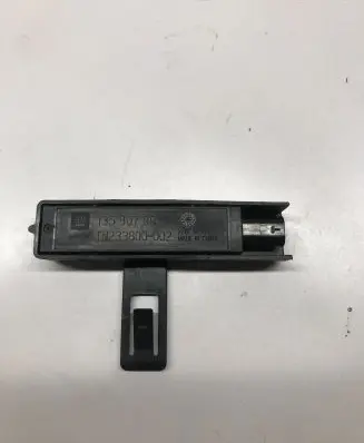Chevrolet Camaro Keyless system antenna 13580789