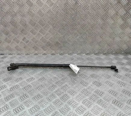 KIA Xceed Tailgate/trunk strut/damper 81770J7800