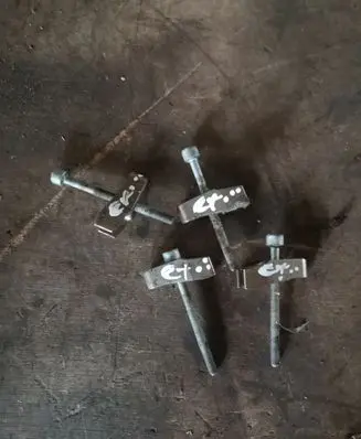 Seat Exeo (3R) Fuel Injector clamp holder