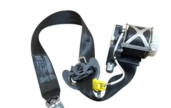 Volkswagen PASSAT B6 Front seatbelt 3C1857706F 33046824