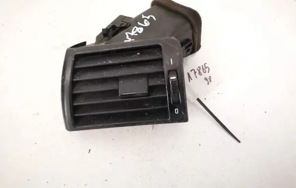 Dash center air vent grill