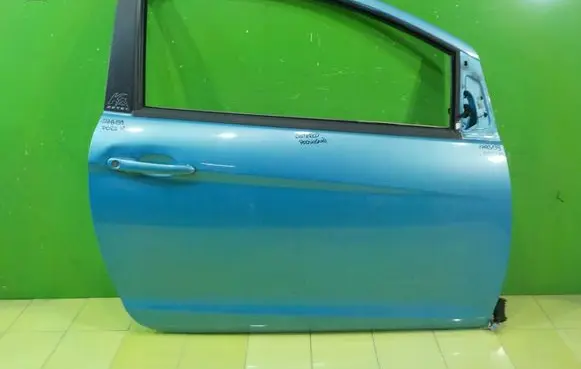 Ford Ka Front door PRZOD PRAWE