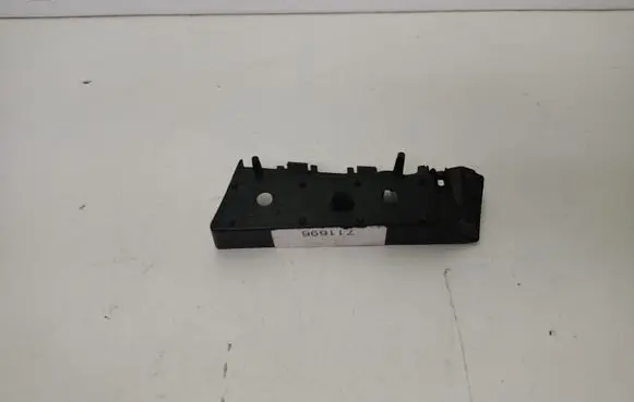 Ford Mustang VI Front bumper mounting bracket FR3B17D959AE