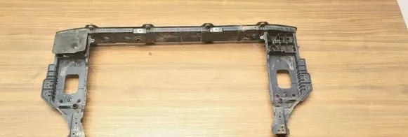 Hyundai i40 Radiator support slam panel 641012Z000