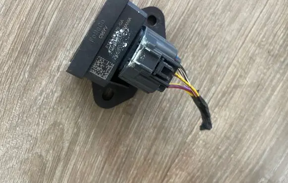 Ford Kuga III Other devices F15A9D370GA