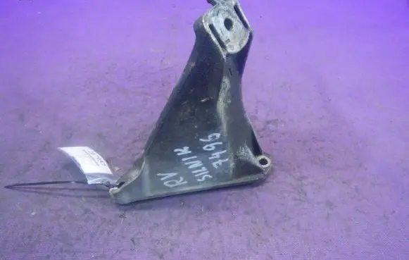 Audi A4 S4 B5 8D Engine mounting bracket 8D0199308L