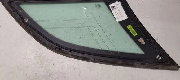 Mercedes-Benz C W204 Rear side window A2046701212