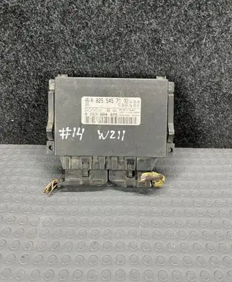 Mercedes-Benz E W211 Parking PDC control unit/module A0255457132 0263004025