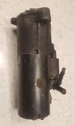Volkswagen PASSAT B5 Starter motor 068911024H