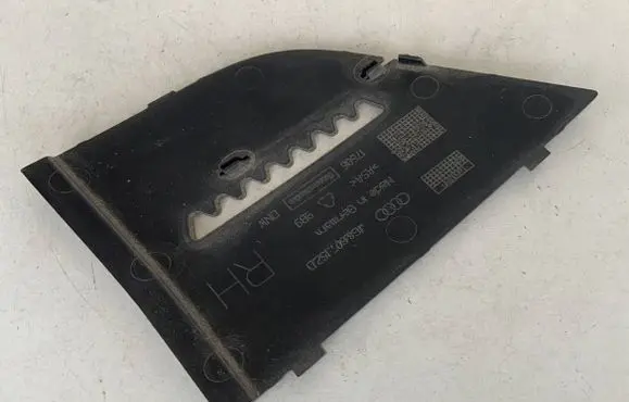 Audi A7 S7 4G Front bumper lower grill 4G8807152D 4G8807152D9B9