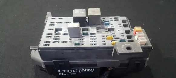 Hyundai Trajet Fuse box set
