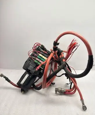 Mercedes-Benz ML W166 Fuse module A0009820123 A1665402150