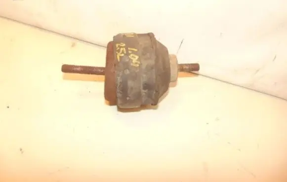 Ford Transit Engine mount bracket 7354180