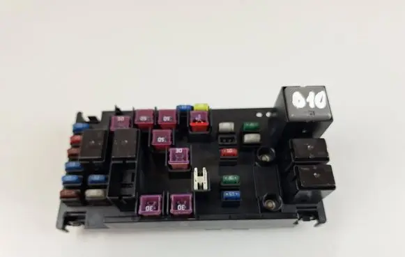 Subaru Impreza II Fuse box set 82241FG030