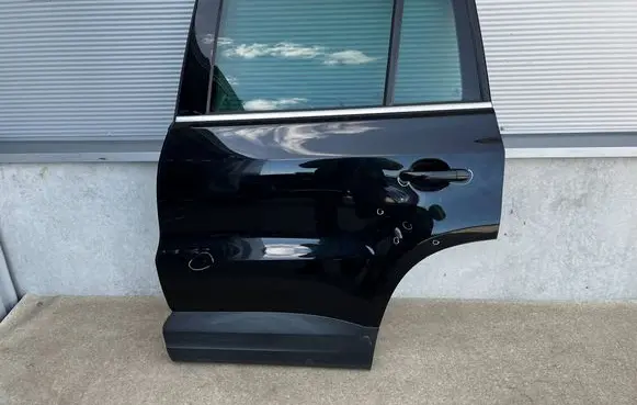 Volkswagen Tiguan Rear door LC9X