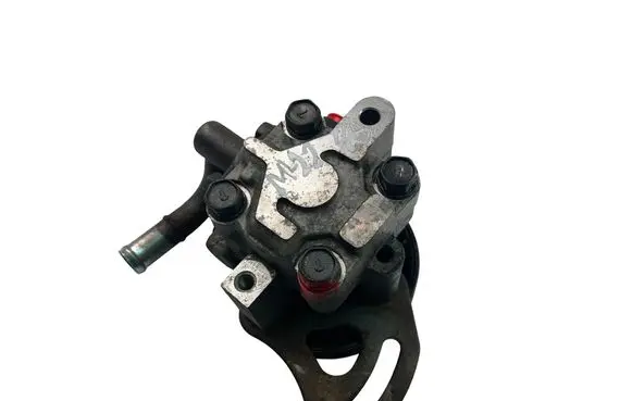 Chevrolet Matiz Power steering pump 94567382