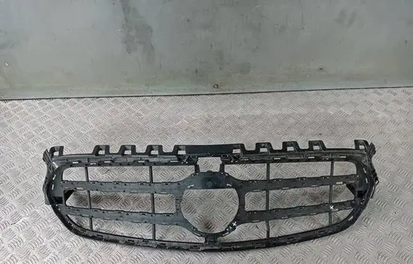 Mercedes-Benz B W247 Front bumper upper radiator grill A2478885700