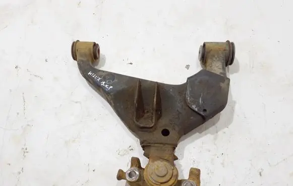 Toyota Hilux (AN120, AN130) Front lower control arm/wishbone 480690K090