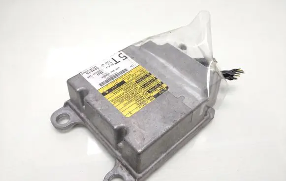 Toyota Auris 150 Airbag control unit/module 8917002560 215537106