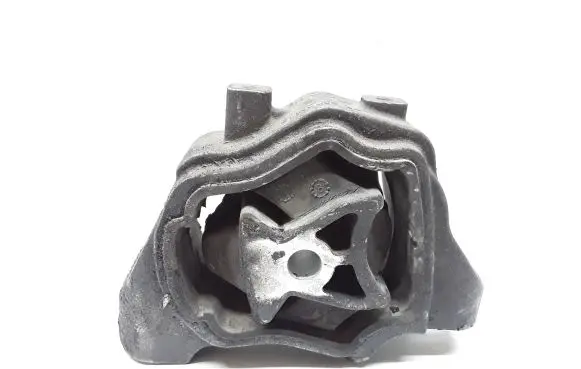 Volvo XC60 Engine mount bracket 8G9N6L063CB