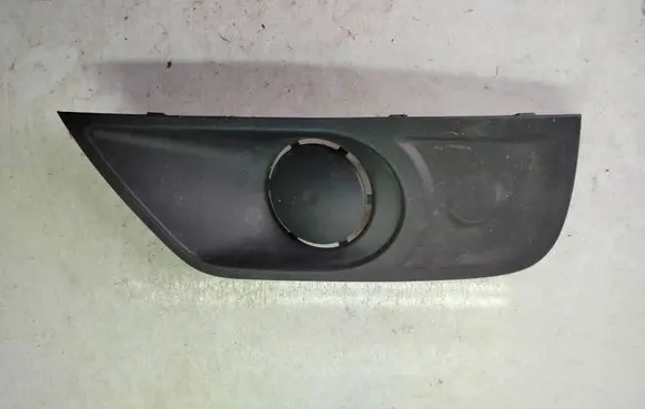 Renault Master III Front fog light trim/grill 263360029R