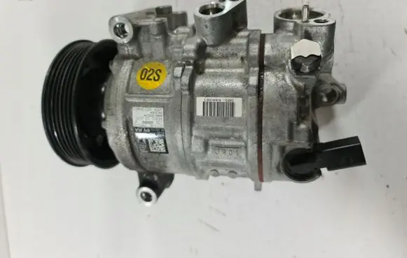 Audi A3 S3 8P Air conditioning (A/C) compressor (pump)