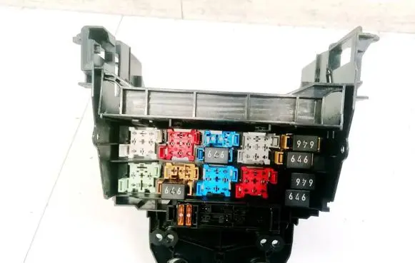 Audi A1 Fuse box set 8X0971845A 0285011212