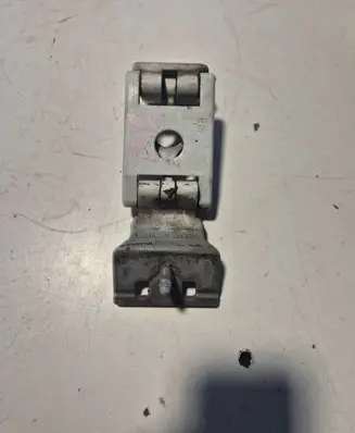 Opel Movano B Loading door lower hinge 844009783R