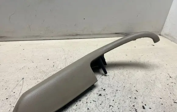 Audi A4 S4 B6 8E 8H Rear door handle trim 8E0867374
