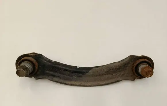 Rear upper control arm/wishbone