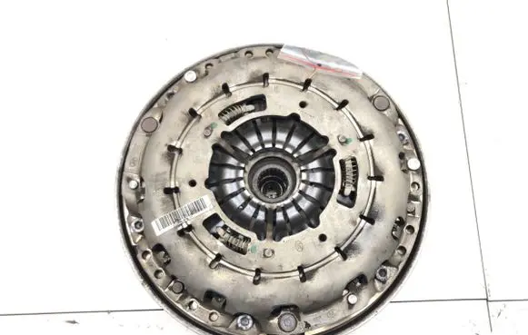 BMW 3 GT F34 Clutch set kit 8605090