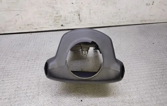 Nissan Note (E11) Steering wheel column trim 484709U000