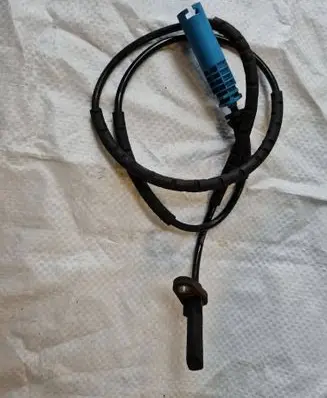 BMW 3 E90 E91 ABS brake wheel speed sensor 61126908705