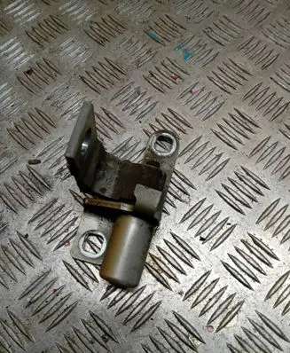Front door upper hinge