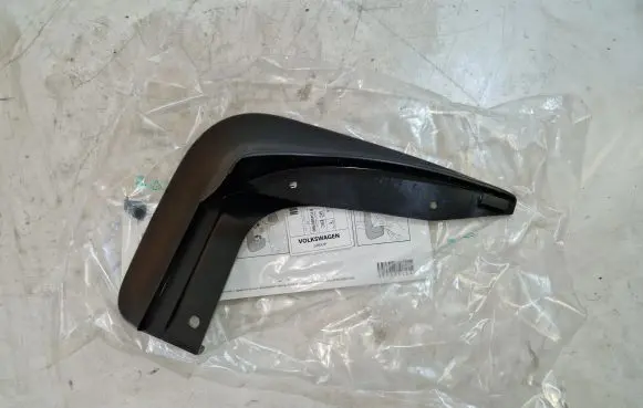 Skoda Octavia Mk4 Front mudguard 5E0075111