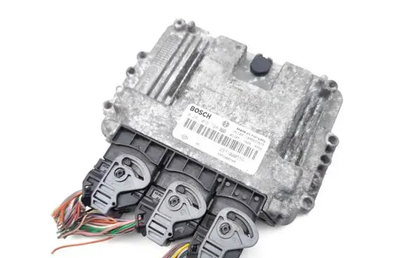 Renault Megane II Engine control unit/module 237100055R 0281015798