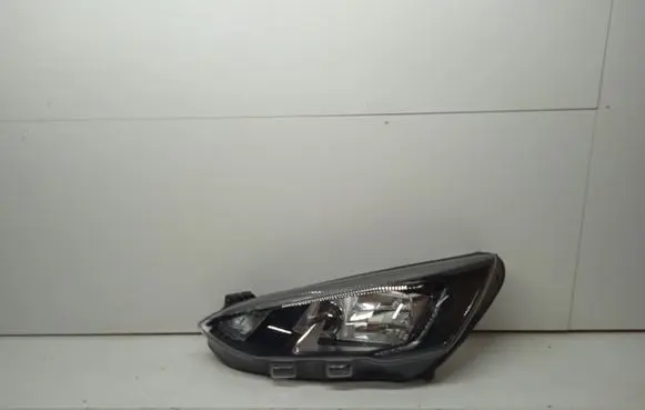 Ford Focus Headlight/headlamp MX7B13E015CC
