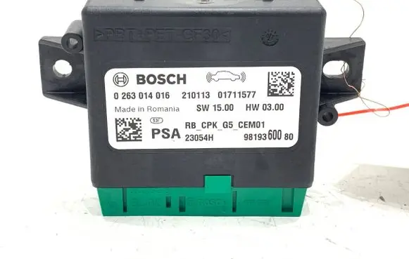 Opel Crossland X Parking PDC control unit/module 9819360080