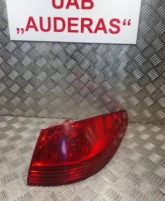 Peugeot 607 Rear/tail lights 2587D