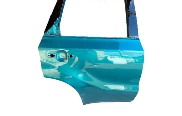 Suzuki Vitara (LY) Rear door