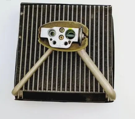 Volkswagen Polo IV 9N3 Air conditioning (A/C) radiator (interior) 