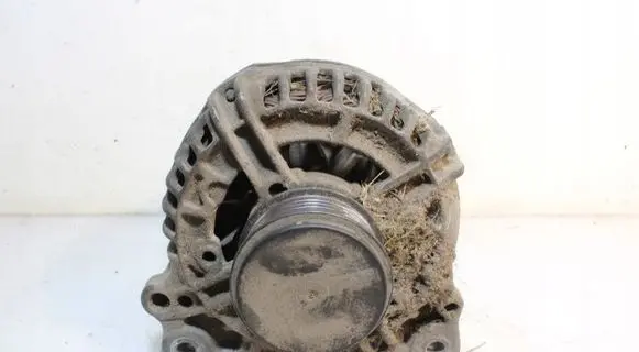 Audi A3 S3 8L Generator/alternator 0124515010