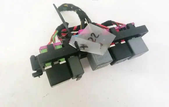 Skoda Octavia Mk2 (1Z) Fuse box set 1K1937503