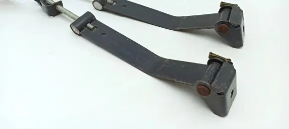 Jaguar XJS Fuel tank mounting bracket 