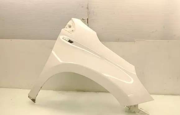 Peugeot 2008 I Fender 