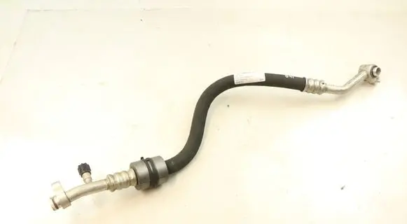 Air conditioning (A/C) pipe/hose