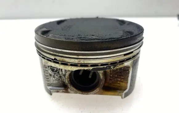 Subaru Forester SF Piston 12006AB270