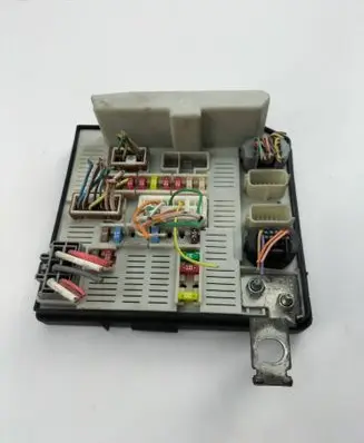Renault Scenic II - Grand scenic II Fuse module 8200481866F